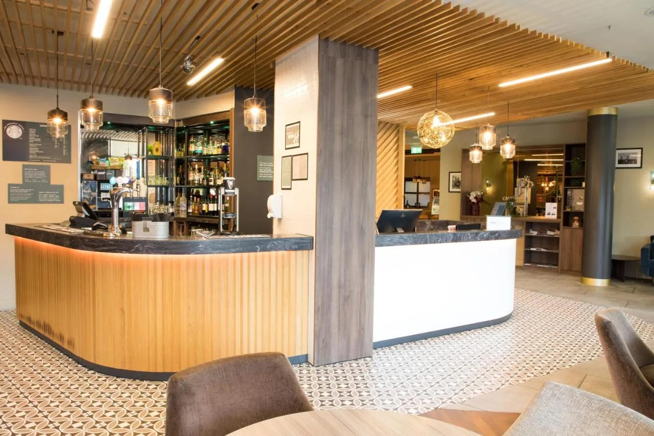 Lounge bar counter at Holiday Inn York City Centre by IHG near Clifford's Tower, York